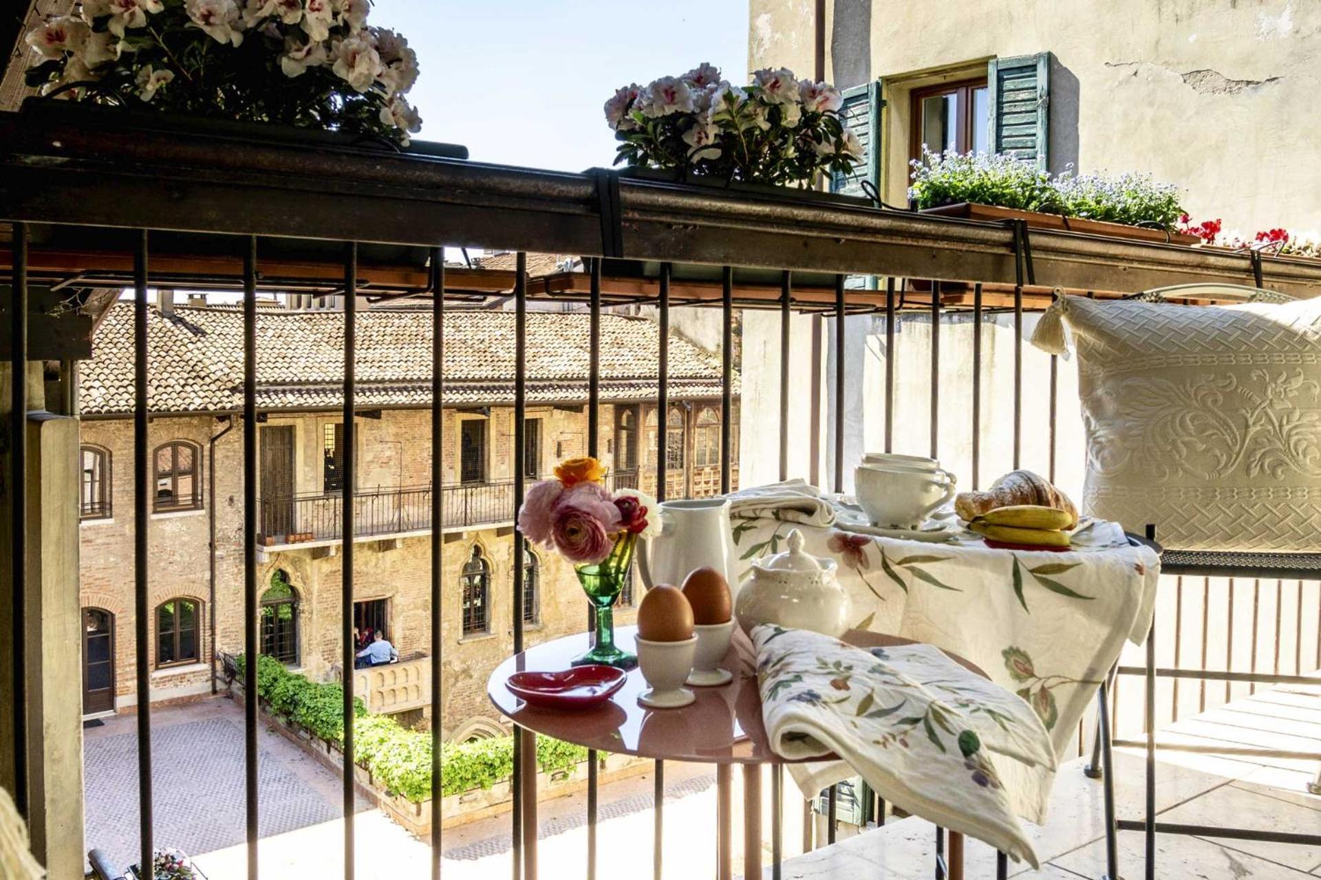 Residenza...Cara Giulietta... Lejlighed Verona Eksteriør billede